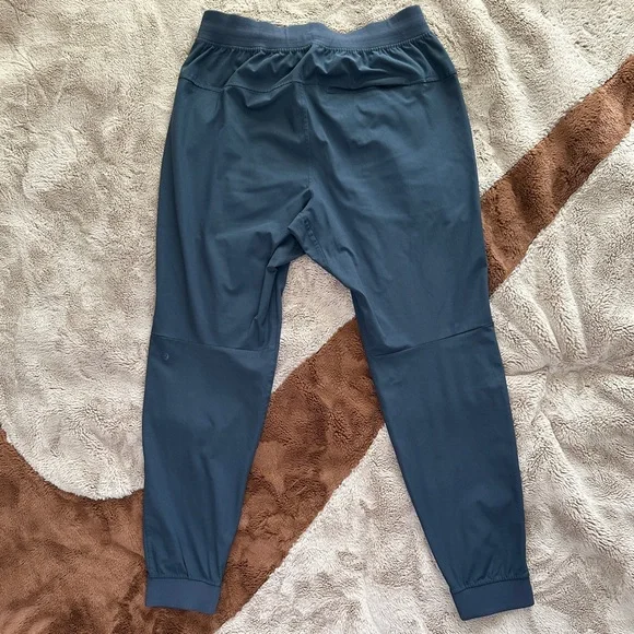 Lululemon ABC Joggers Size Large Obsidian - Picture 2 of 6